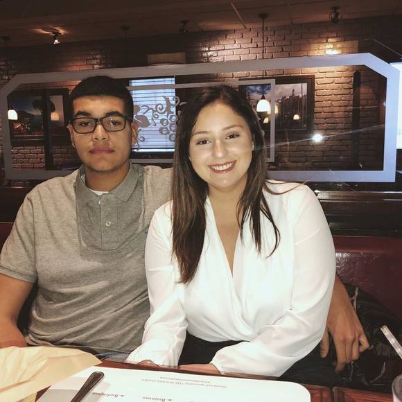 Meet your Posher, Taylor - Picture 1 of 1